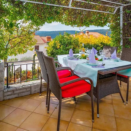 Amazing In With Wifi Apartment Rabac